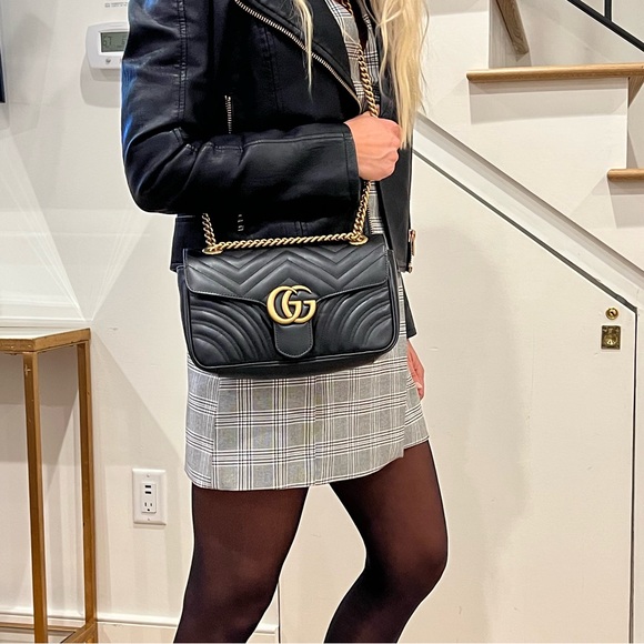 Flawless condition black Gucci Marmont size small - Picture 3 of 3